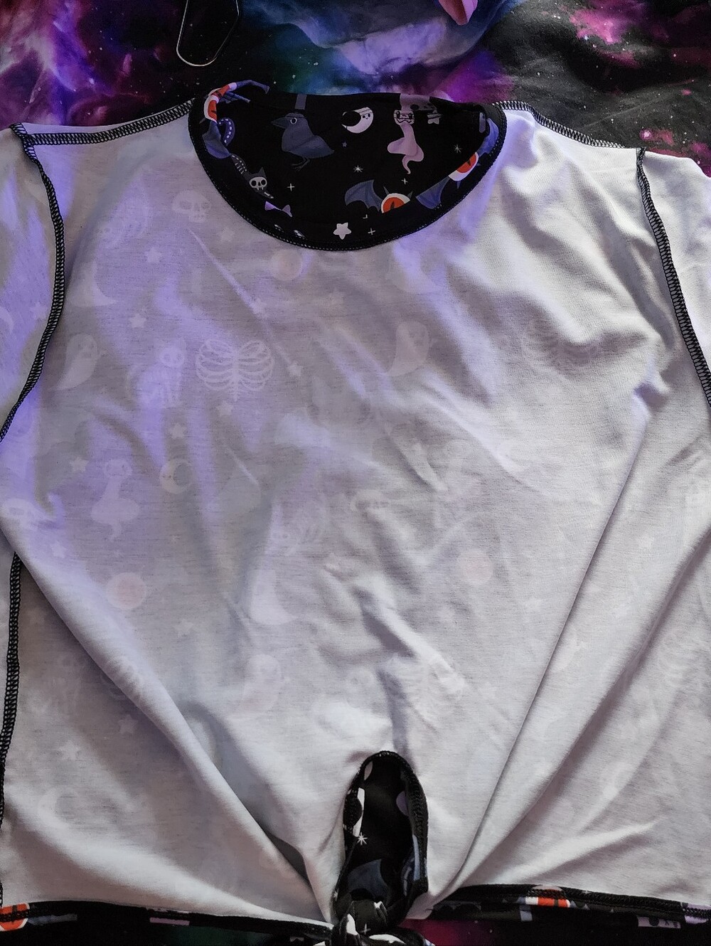 Hauntingly Cute Tie Front Tee - Picture 4 of 6